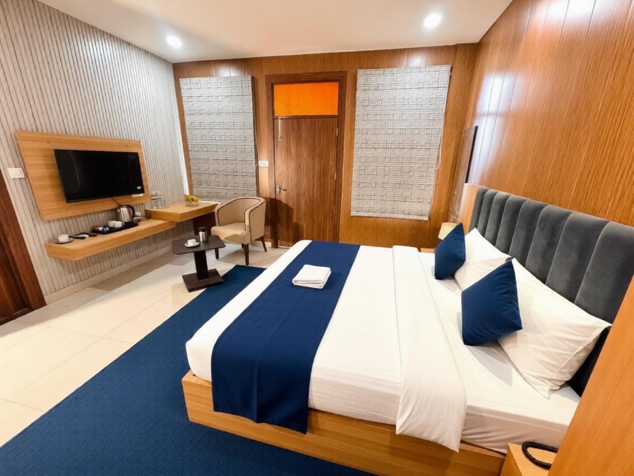 Room 7