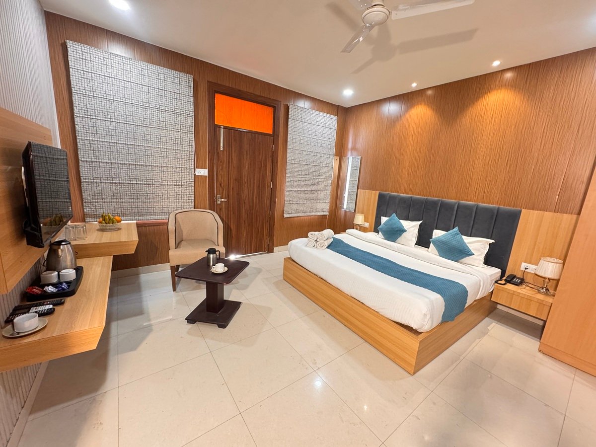 Room 6